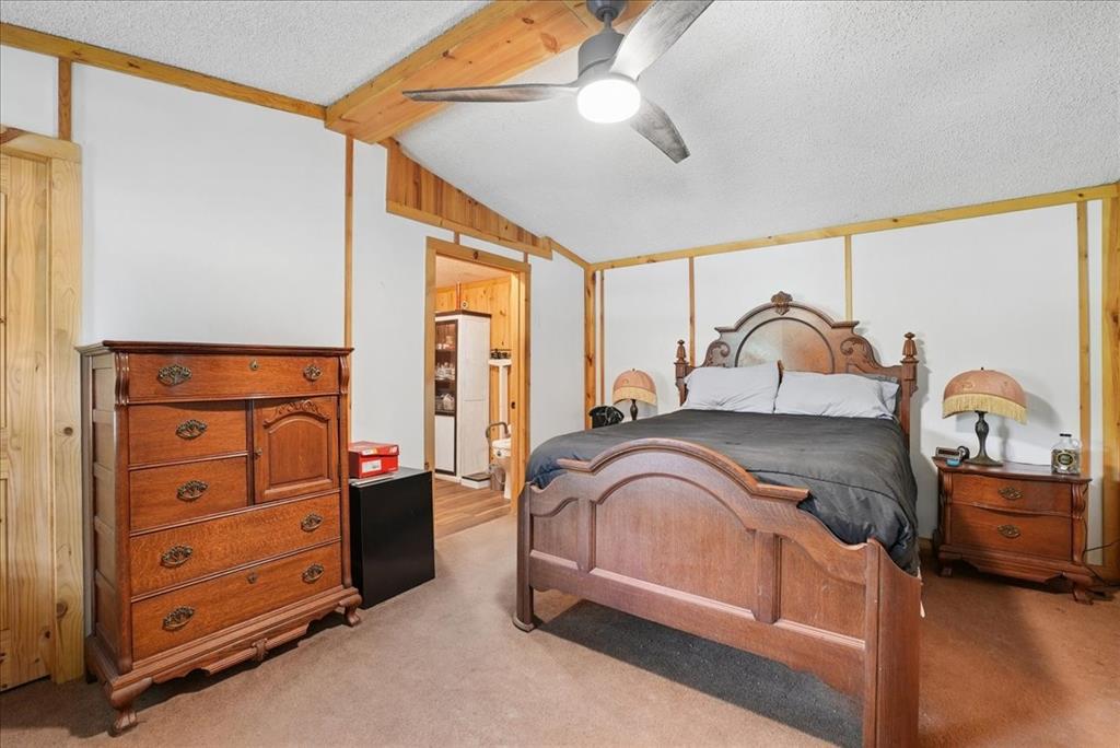 691 S State Highway 78 Property Photo 24