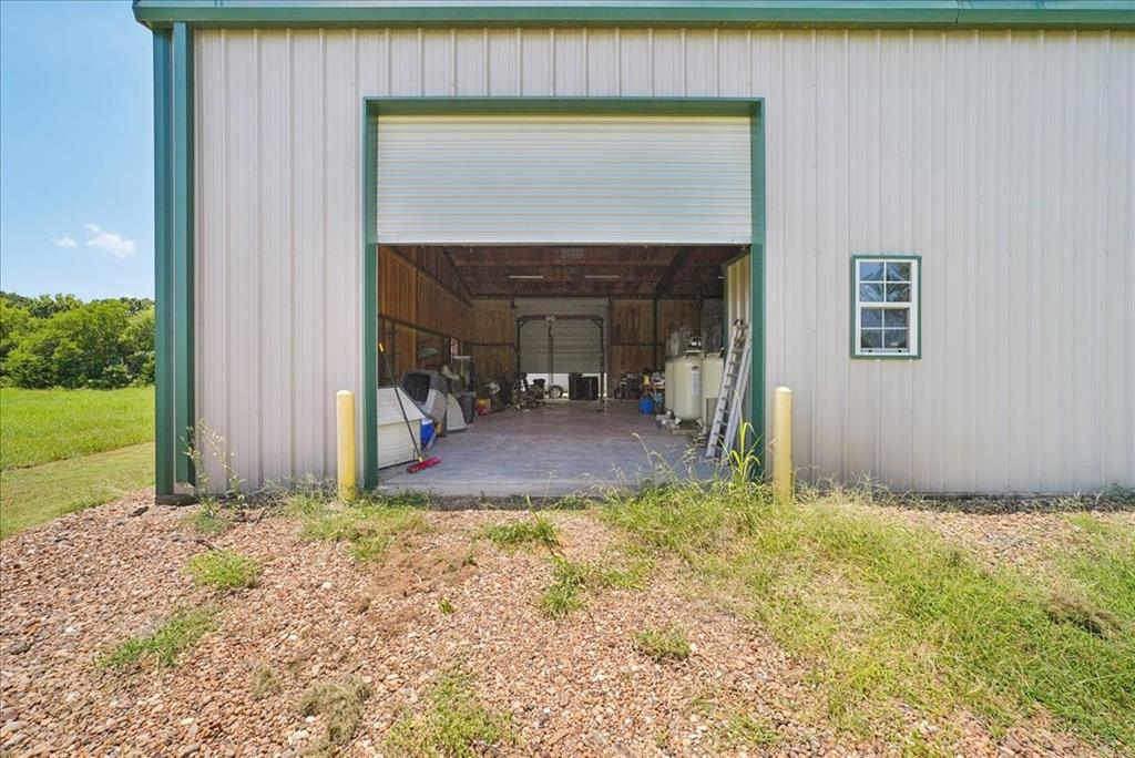691 S State Highway 78 Property Photo 34