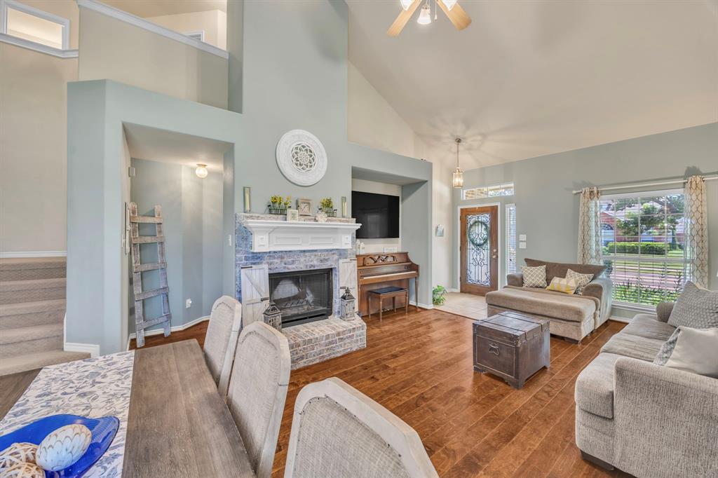1201 Destiny Court Property Photo 5