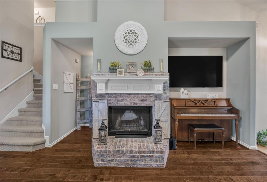 1201 Destiny Court Property Photo 6