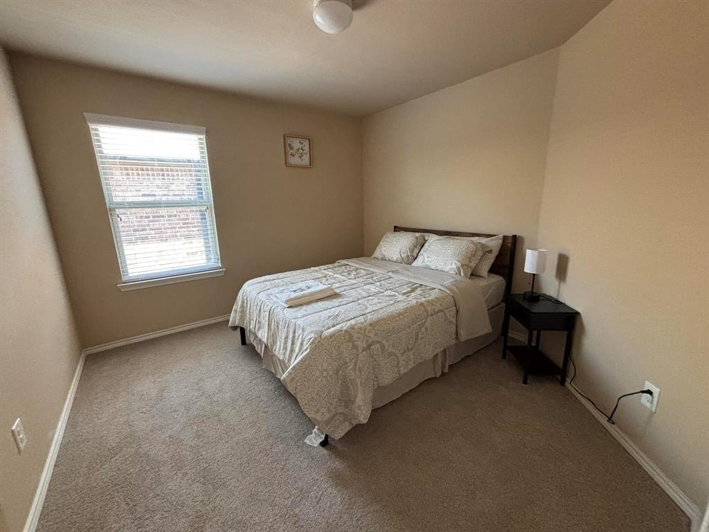 912 Platinum Drive Property Photo 13