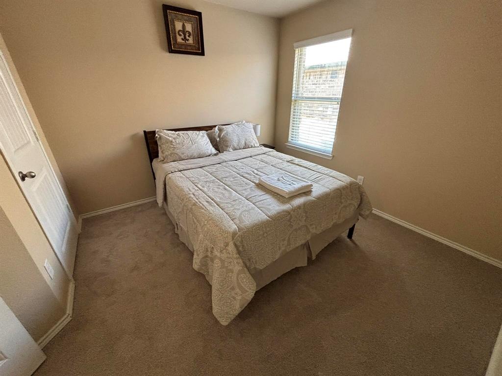 912 Platinum Drive Property Photo 14