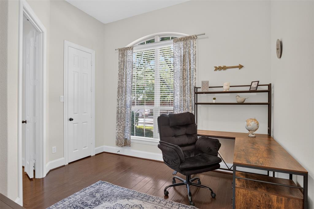 842 Sun Meadow Road Property Photo 29