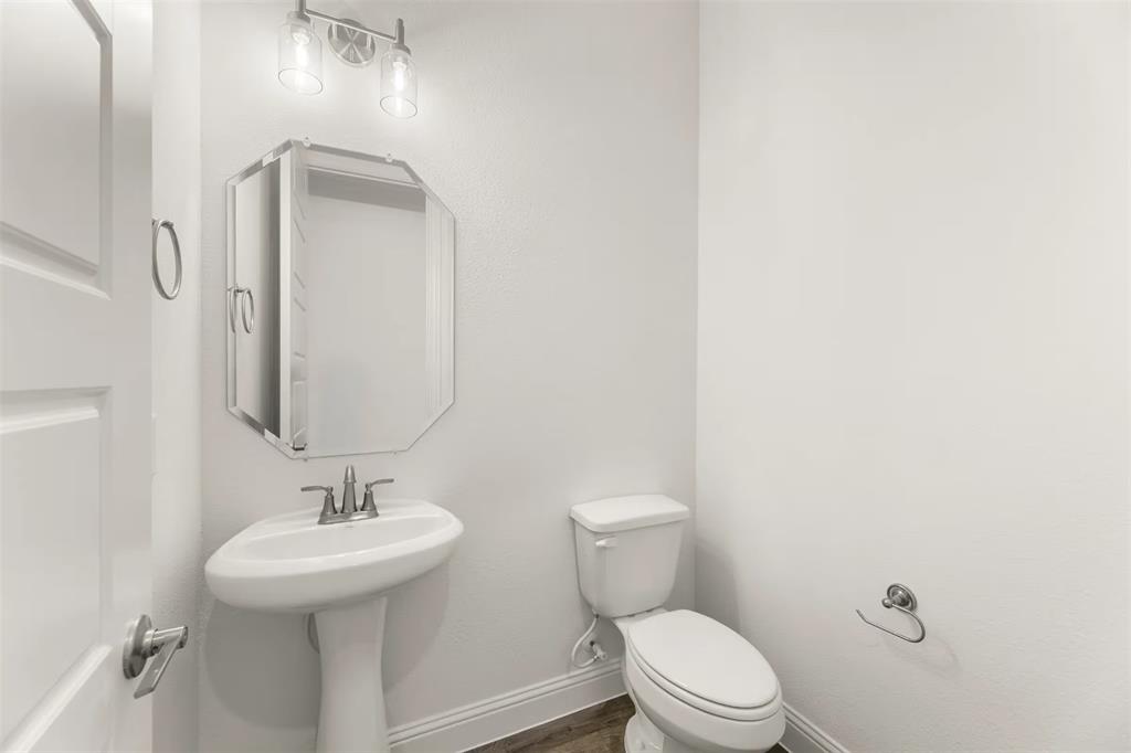 3008 Wallis Drive Property Photo 11