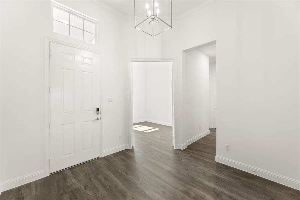 3008 Wallis Drive Property Photo 12