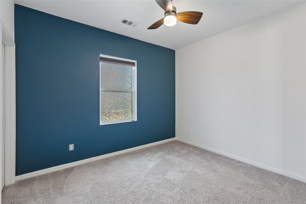 409 Stone Creek Boulevard Property Photo 8