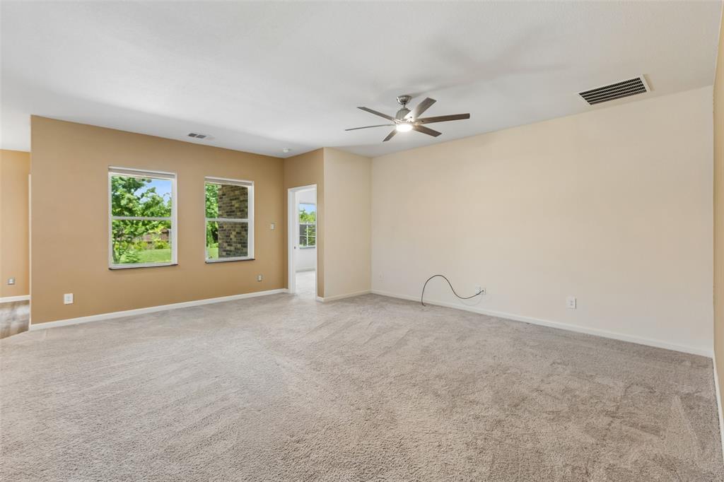 409 Stone Creek Boulevard Property Photo 10
