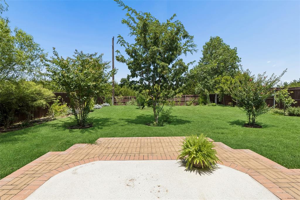 409 Stone Creek Boulevard Property Photo 31