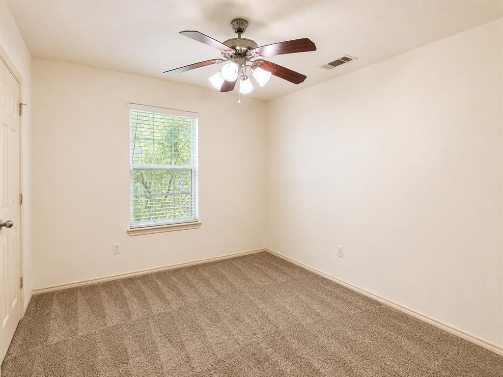 907 Parkplace Ridge Property Photo 10