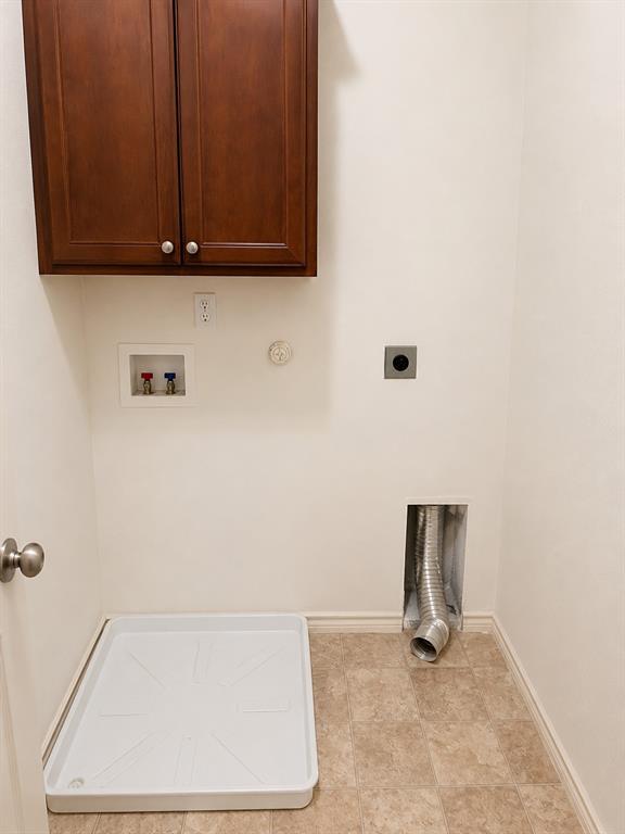 907 Parkplace Ridge Property Photo 18