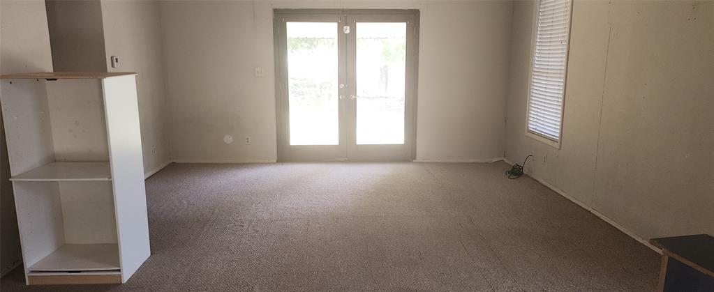 824 Carver Street Property Photo 16
