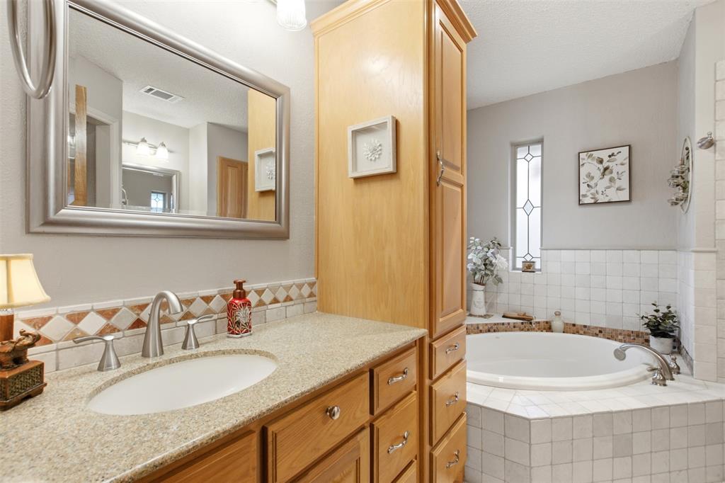 5308 Dixie Circle Property Photo 19