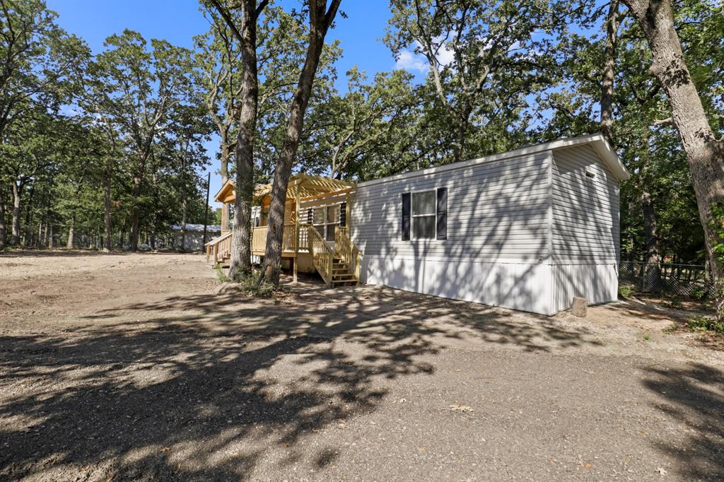 111 Kathy Circle Property Photo 2