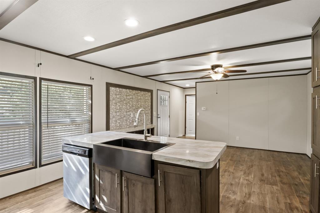 111 Kathy Circle Property Photo 8