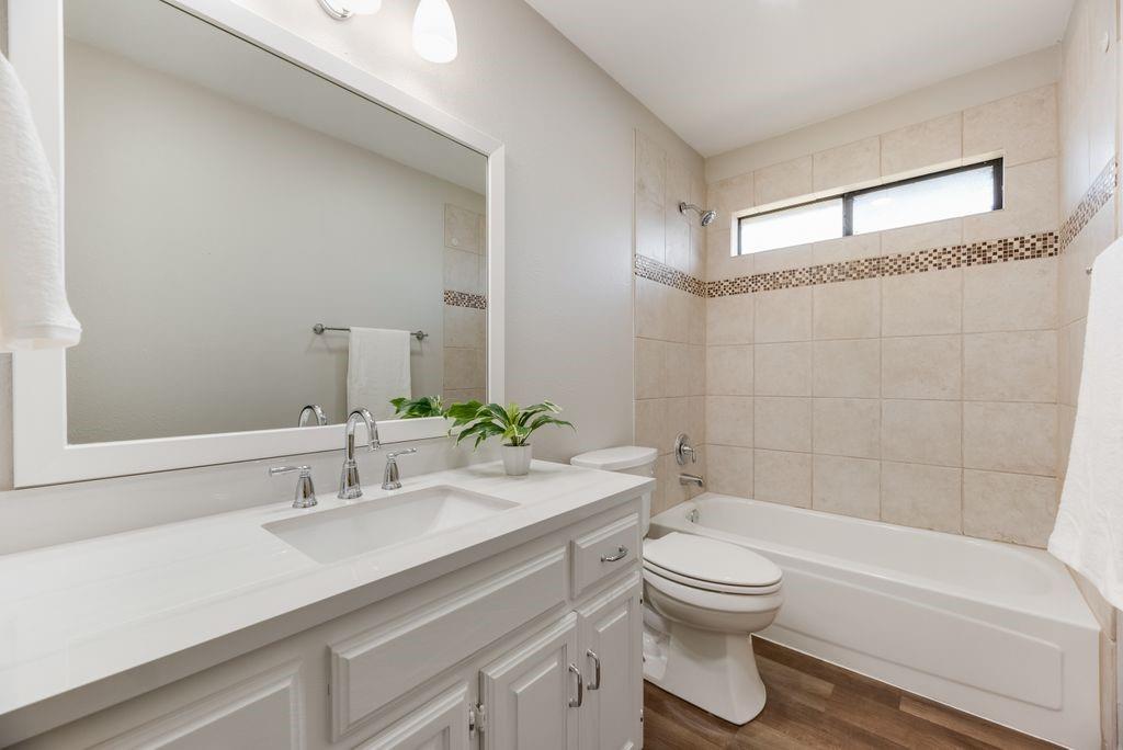 5021 Marcus Drive Property Photo 25