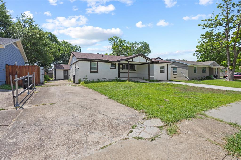1706 Summit Street Property Photo 3