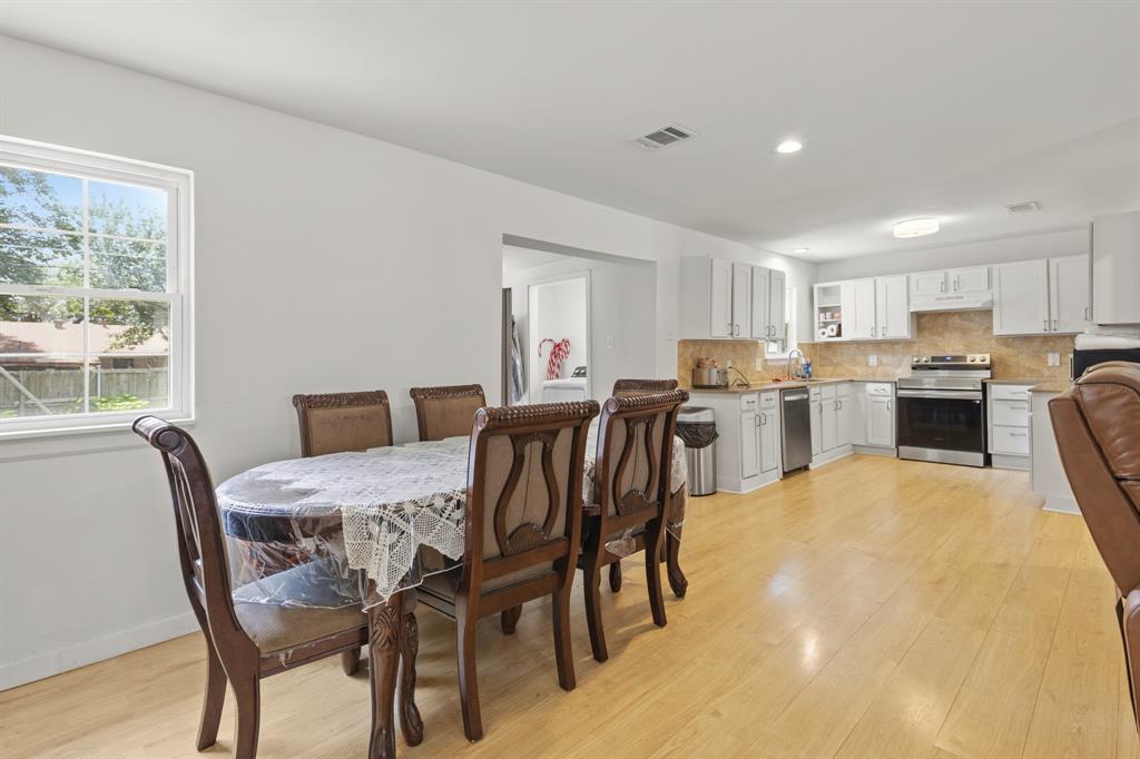 1706 Summit Street Property Photo 8