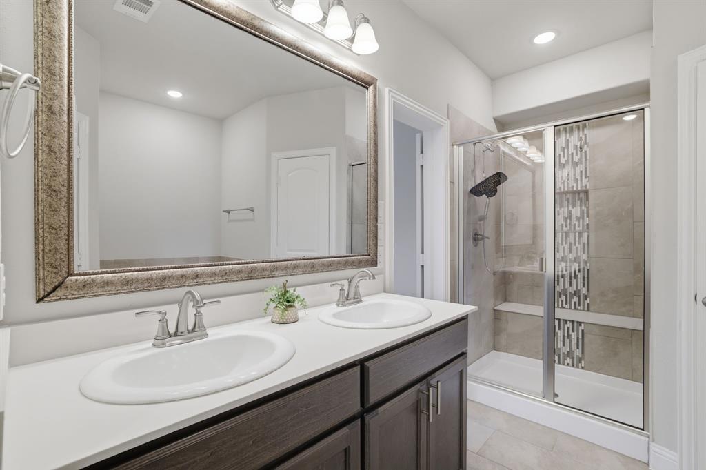 2911 Diamondback Drive Property Photo 23
