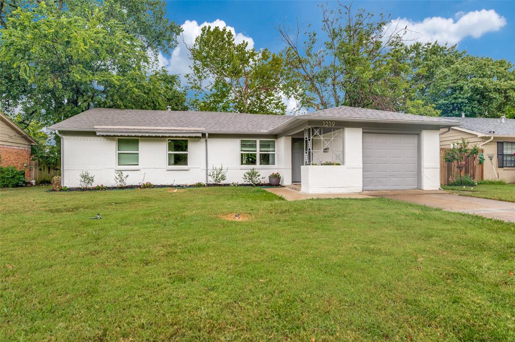 1219 Dearborn Drive Property Photo 1