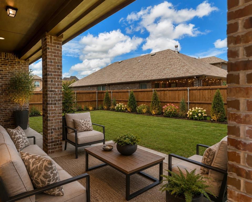 1003 Edgefield Lane Property Photo 22