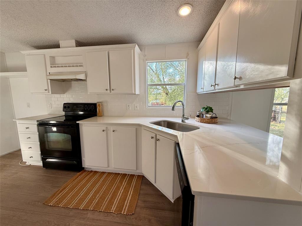 332 Water View Lane Property Photo 4