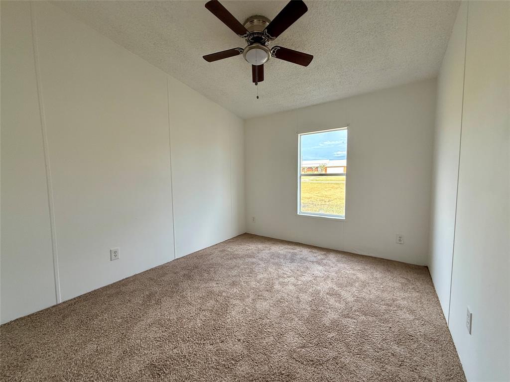 332 Water View Lane Property Photo 11