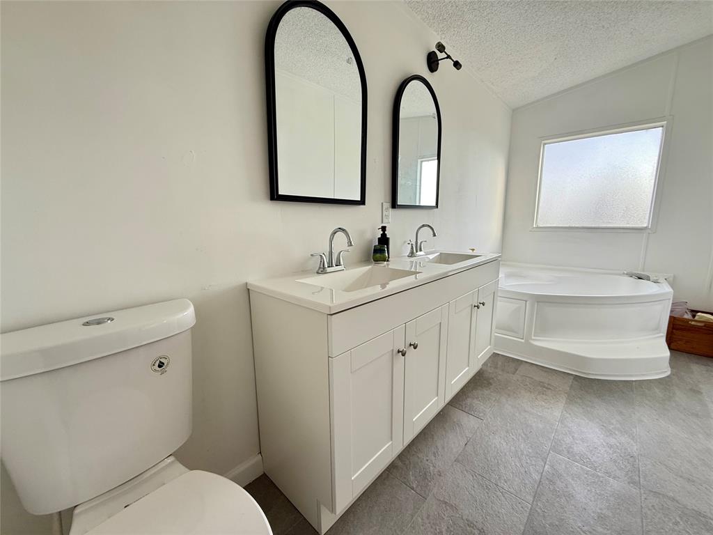 332 Water View Lane Property Photo 15