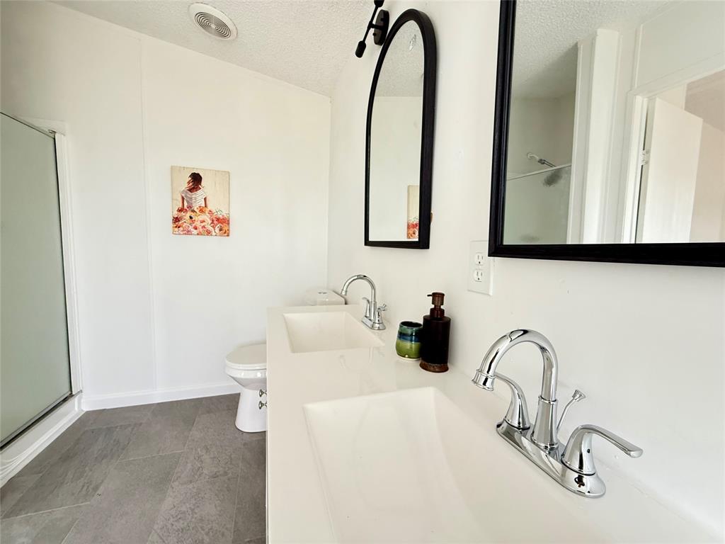 332 Water View Lane Property Photo 16