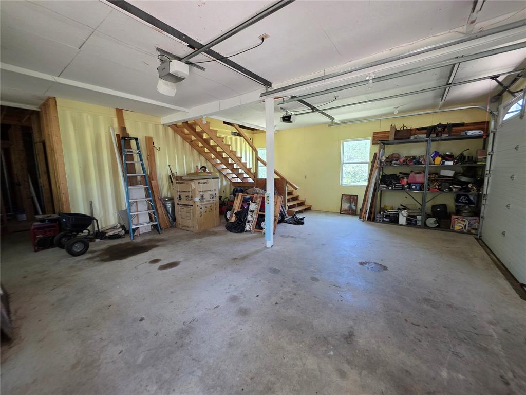16695 County Road 421 Property Photo 6