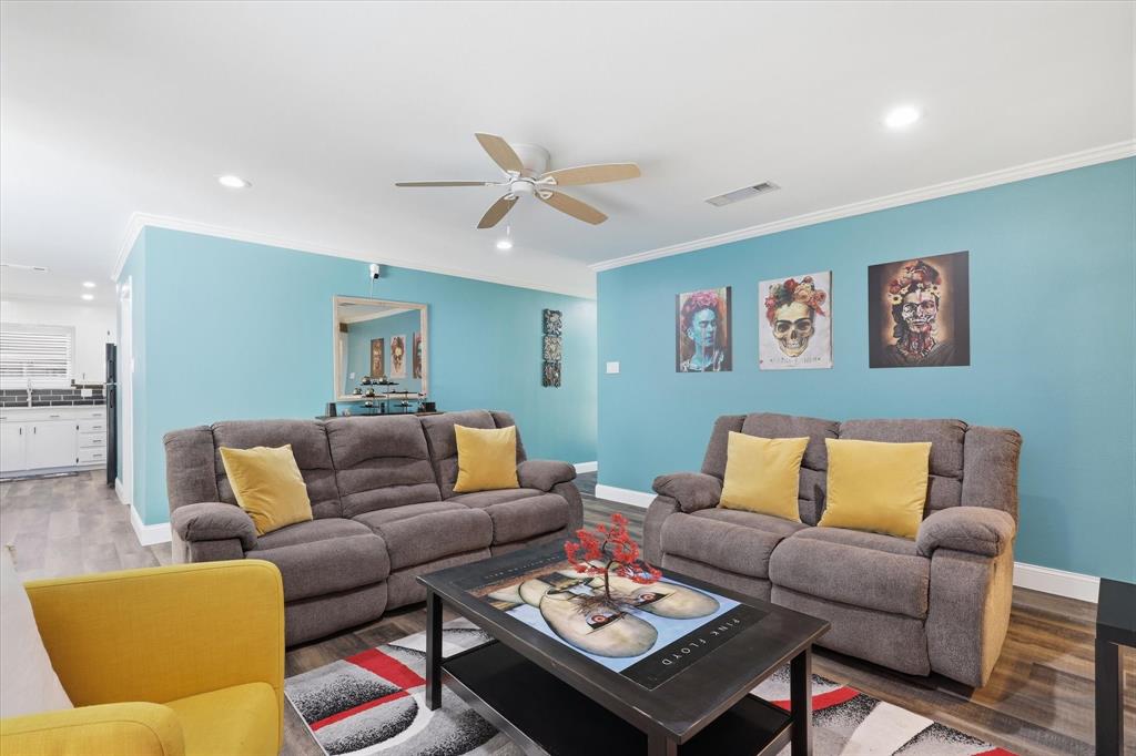 2237 Shady Brook Drive Property Photo 10