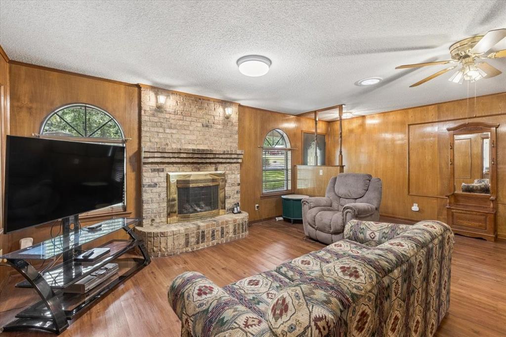1160 County Road 2425 Property Photo 5
