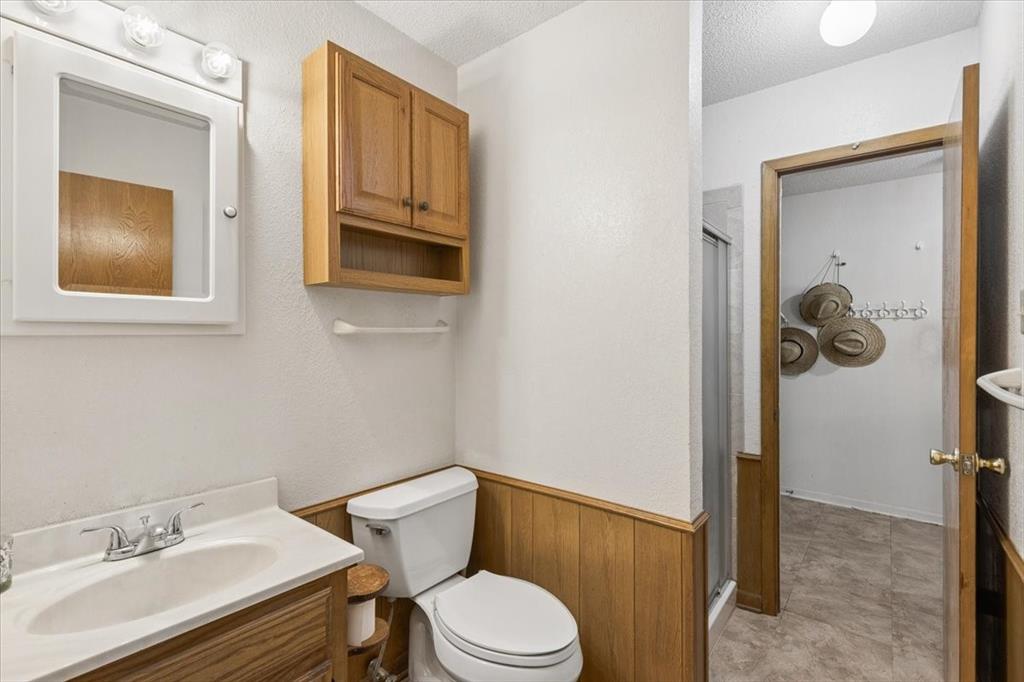 1160 County Road 2425 Property Photo 13