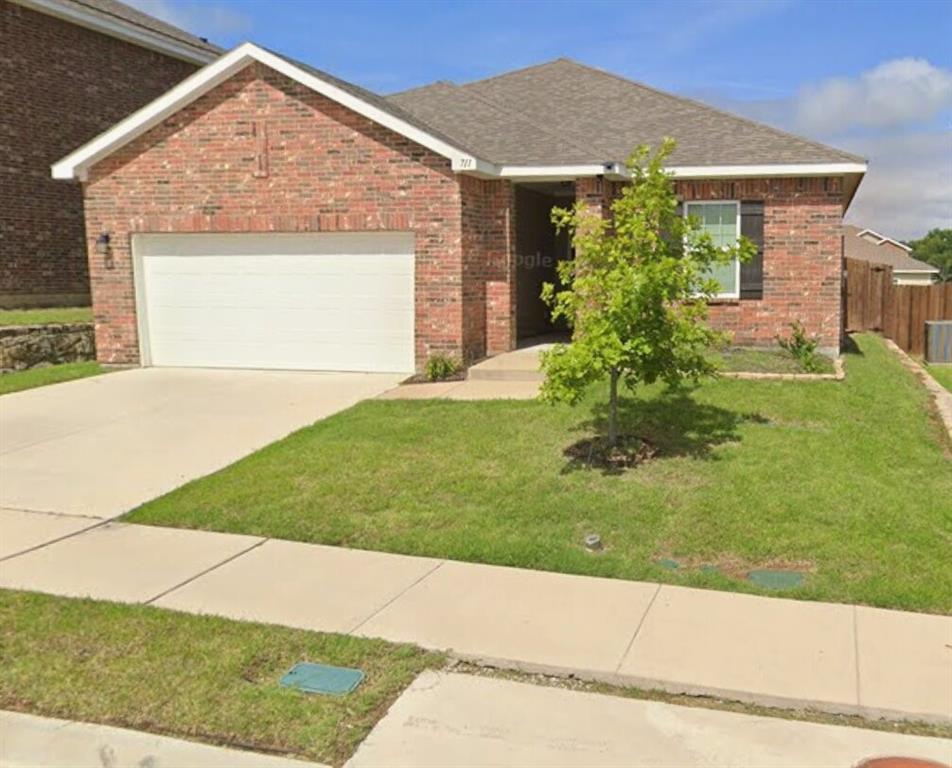 711 Camden Drive Property Photo 1