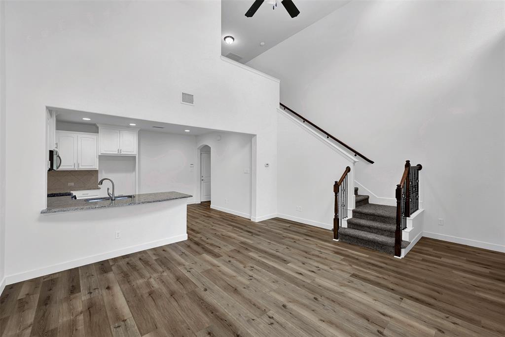 736 S Greenville Avenue Property Photo 10