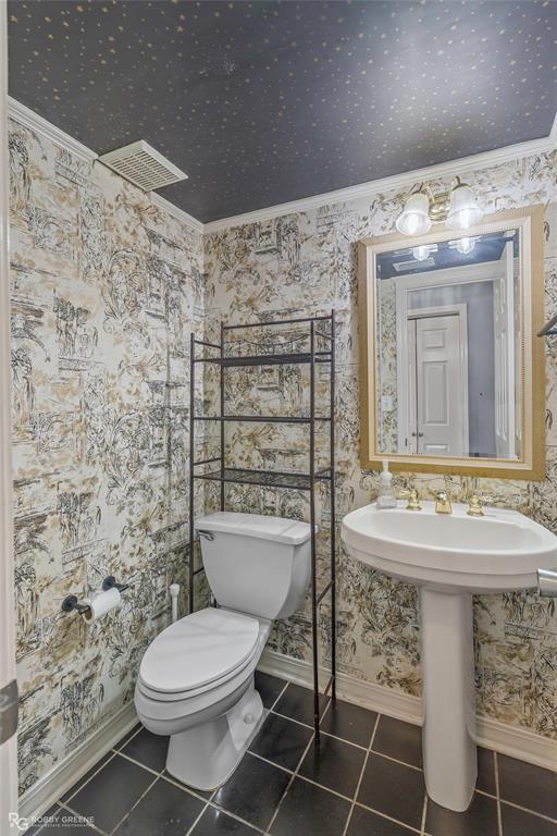 539 Honeygold Drive Property Photo 14