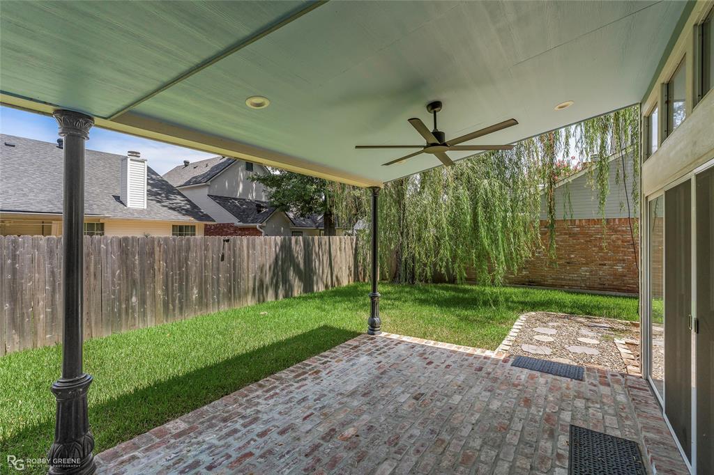 539 Honeygold Drive Property Photo 28