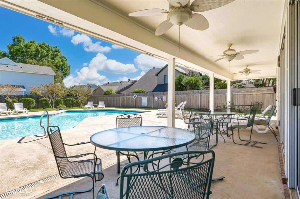 539 Honeygold Drive Property Photo 35
