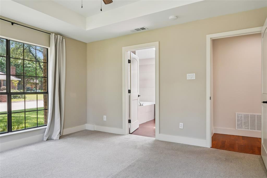 14815 Surveyor Boulevard Property Photo 19