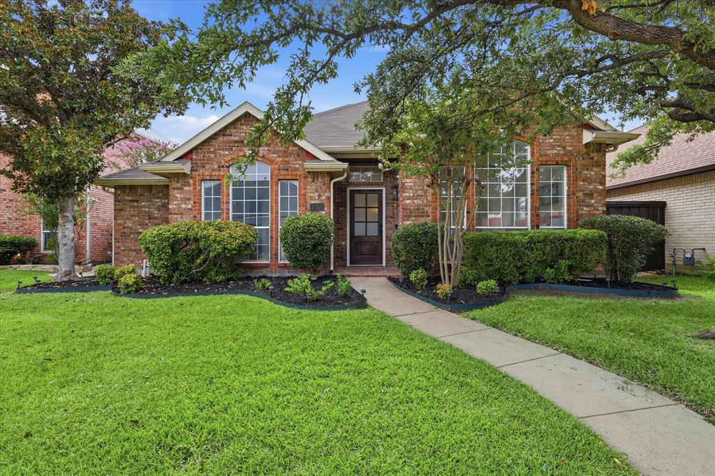 1760 Blackstone Drive Property Photo 1