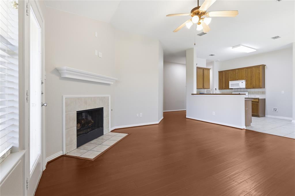 2713 Dawn Spring Drive Property Photo 6