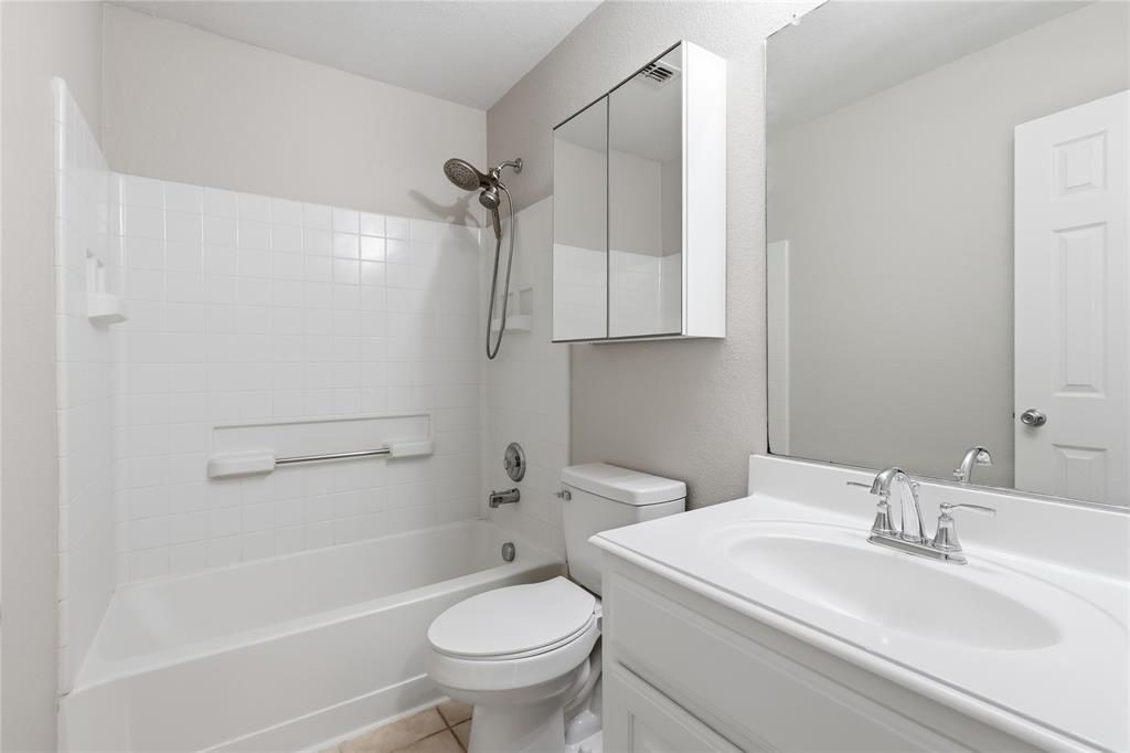 2713 Dawn Spring Drive Property Photo 22
