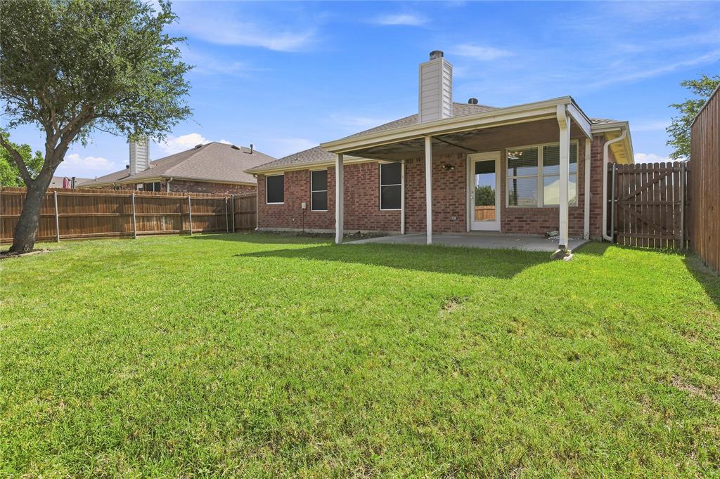 2713 Dawn Spring Drive Property Photo 24