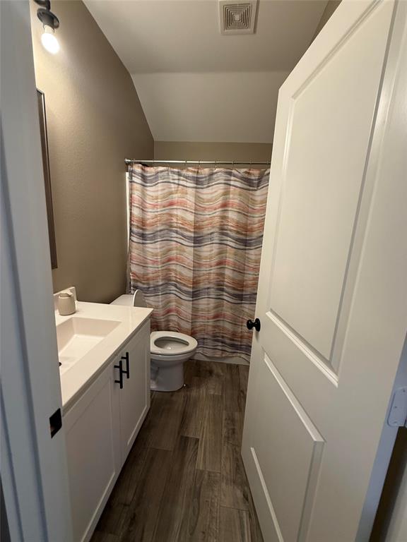 17115 Meadowview Lane Property Photo 9