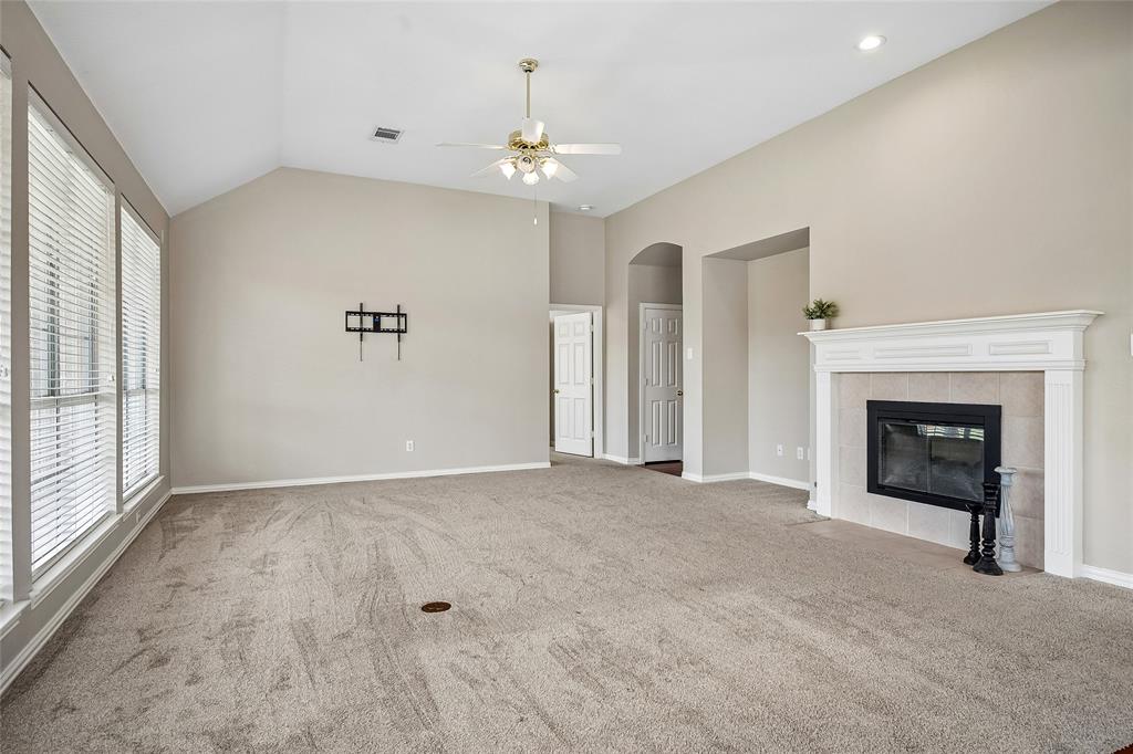44 Creekside Drive Property Photo 7