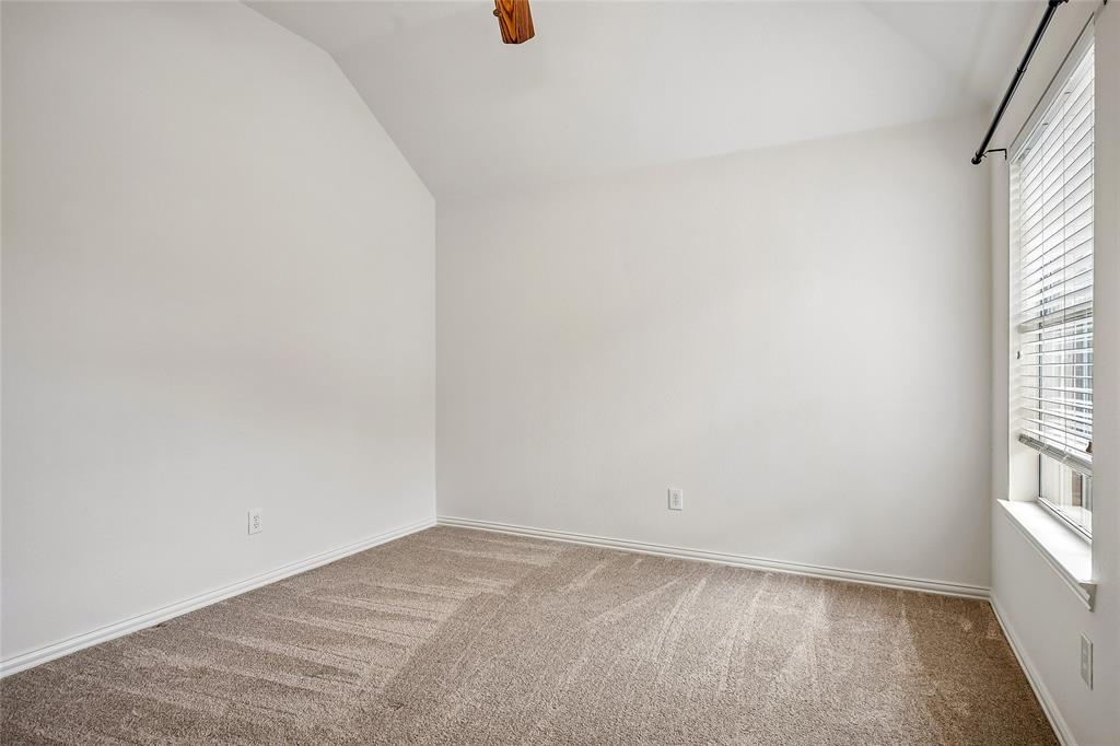 44 Creekside Drive Property Photo 32