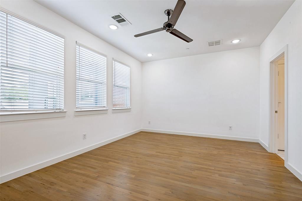 1510 N Washington Avenue 403 Property Photo 7