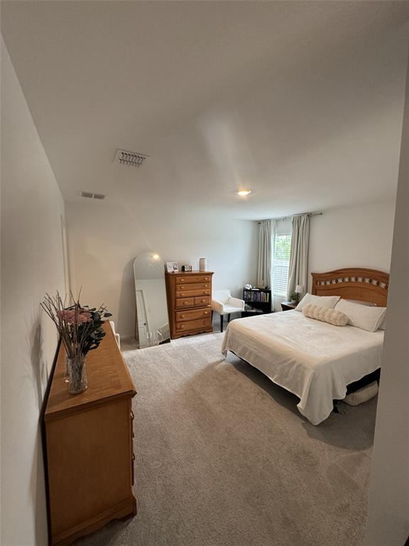 1105 Ledgestone Drive Property Photo 2
