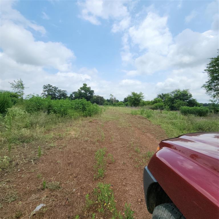 6705 Fox Road Property Photo 7