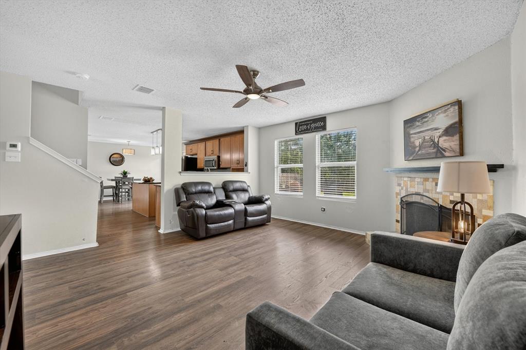 4617 Waterford Property Photo 4
