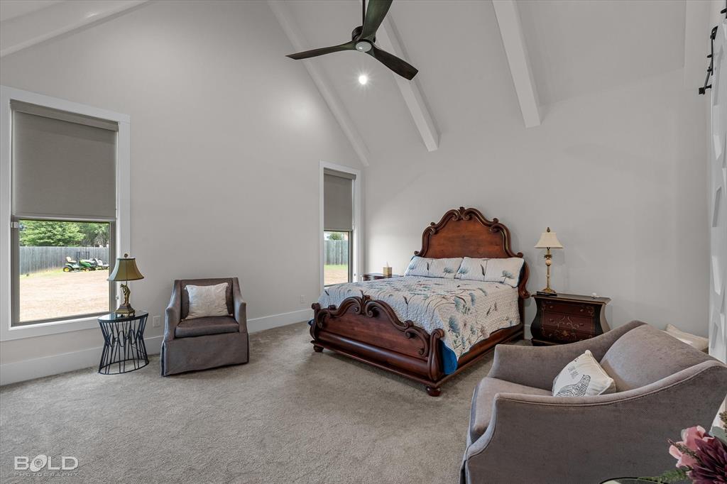 176 N Canal Drive Property Photo 11